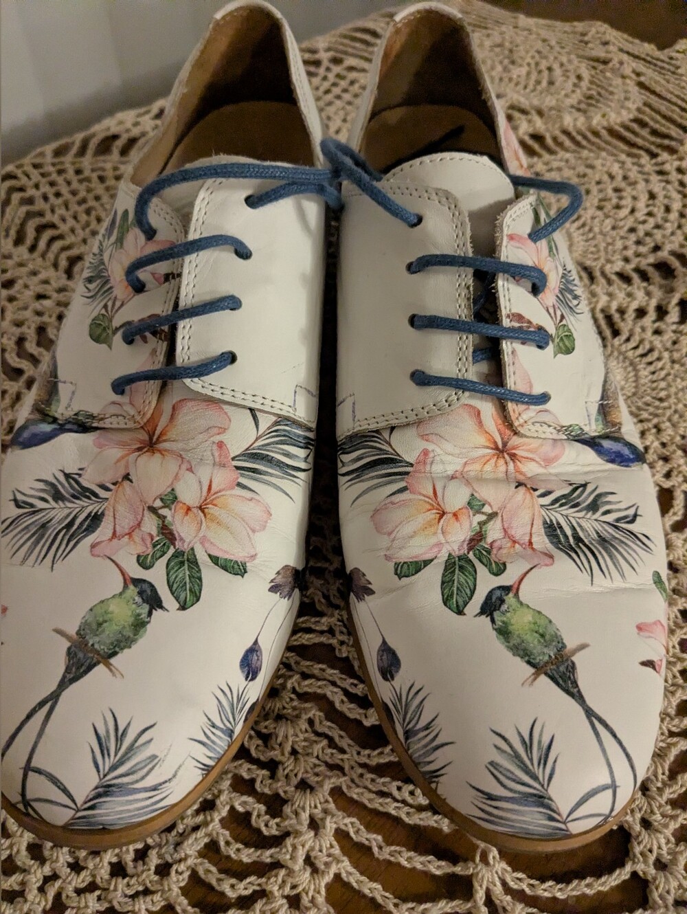 Unity in Diversity White Floral Lace-Up Flats with Blue Laces leather Portugal